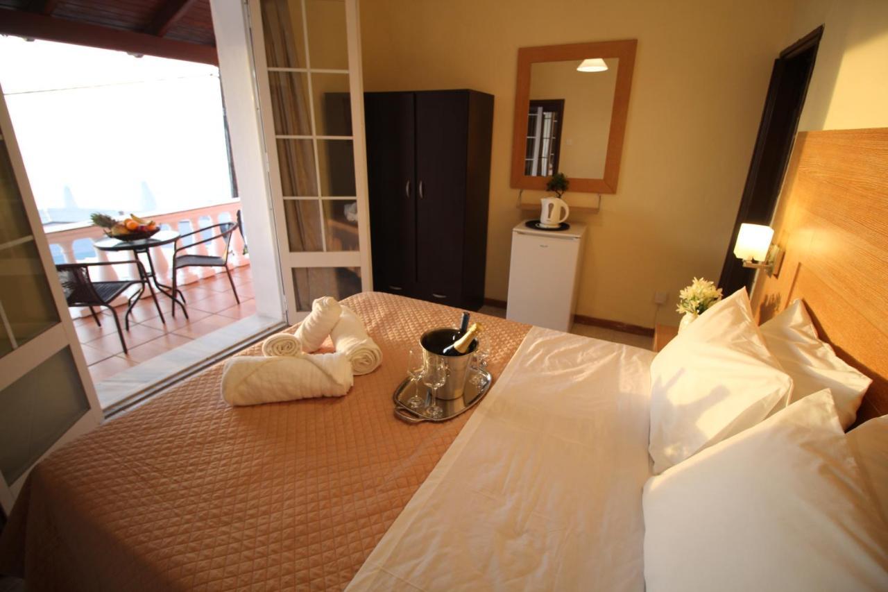Bed and Breakfast Batis Breeze Perama  Exteriér fotografie